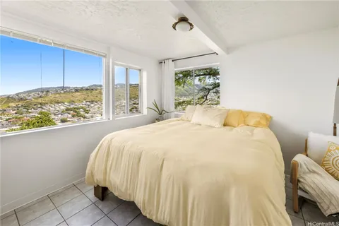 $2,135,000 | 1341 Highview Place, Honolulu, HI 96816