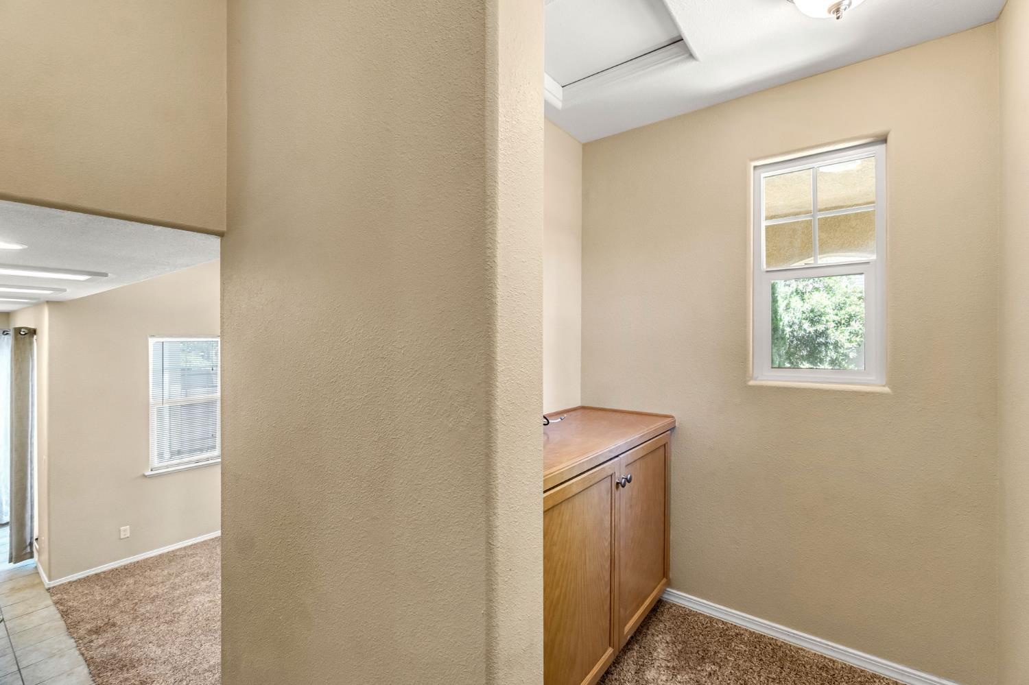 3855 Harlan Ranch Boulevard Clovis, CA 93619 - Photo 11 of 39