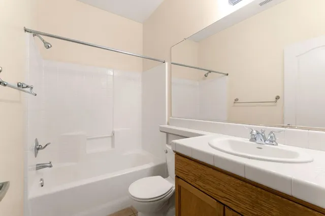 $449,990 | 3855 Harlan Ranch Boulevard, Clovis, CA 93619