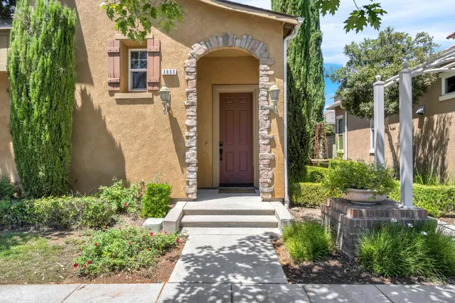 $449,990 | 3855 Harlan Ranch Boulevard, Clovis, CA 93619