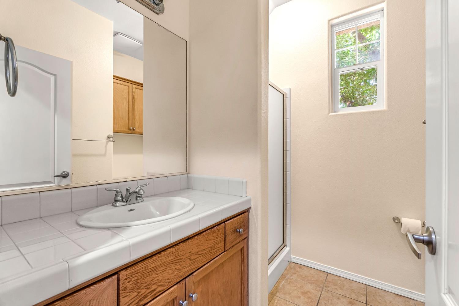 3855 Harlan Ranch Boulevard Clovis, CA 93619 - Photo 8 of 39