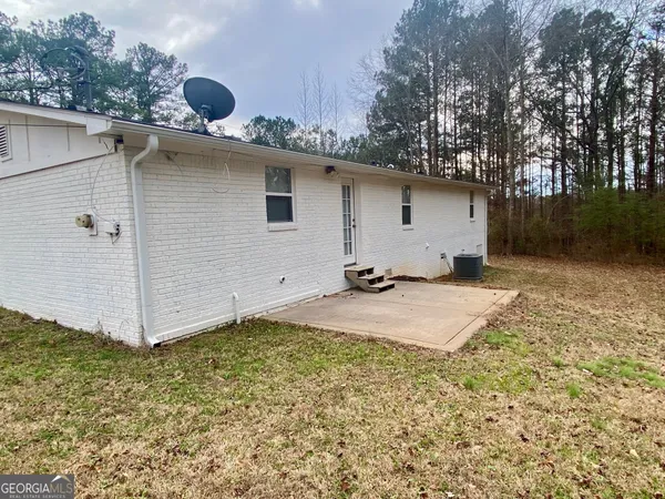 $1,900 | 487 Morgan Mill Road, Brooks, GA 30205