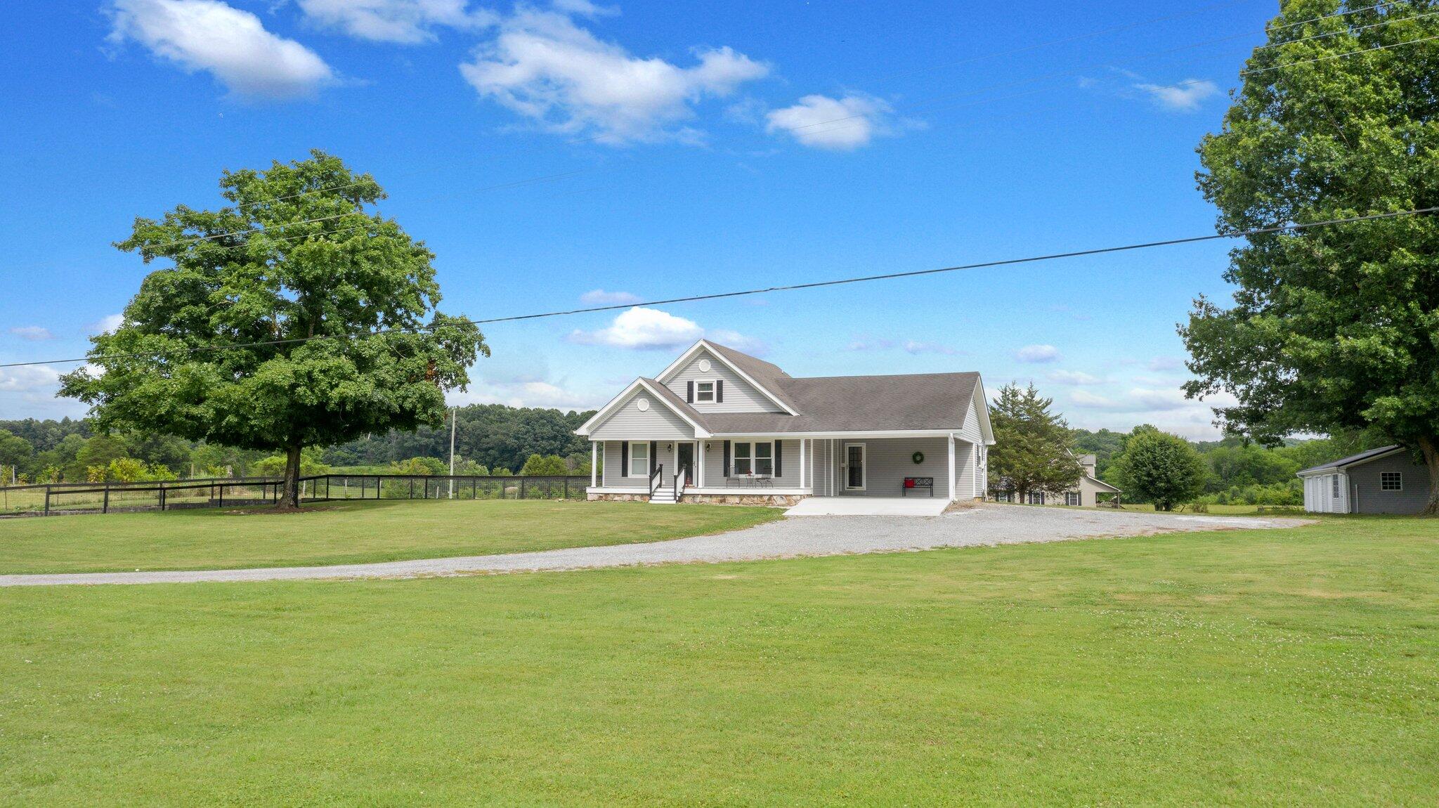 191 Red Clay Park Road Southwest Cleveland, TN 37323 - Photo 4 of 61 20655FDE-4101-4E67-9307-17B84956441C