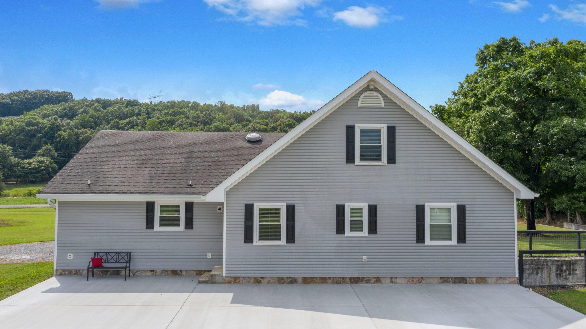 191 Red Clay Park Road Southwest Cleveland, TN 37323 - Photo 10 of 61 49010166-DBF0-4440-AC99-9045B3D9998E
