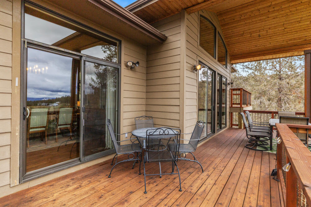 6447 Jake Road Klamath Falls, OR 97601 - Photo 44 of 59