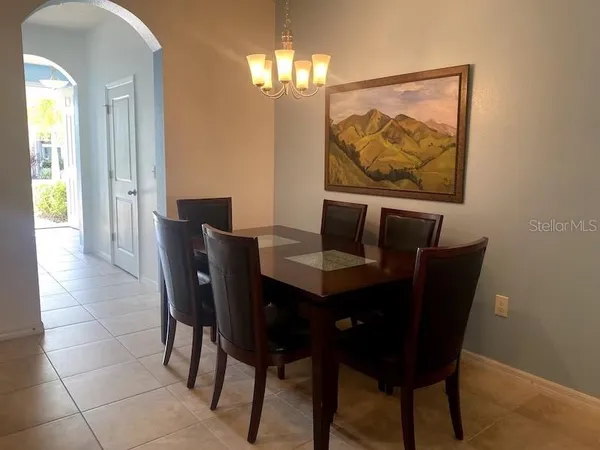 $2,500 | 8618 Palmer Park Circle, Sarasota, FL 34238