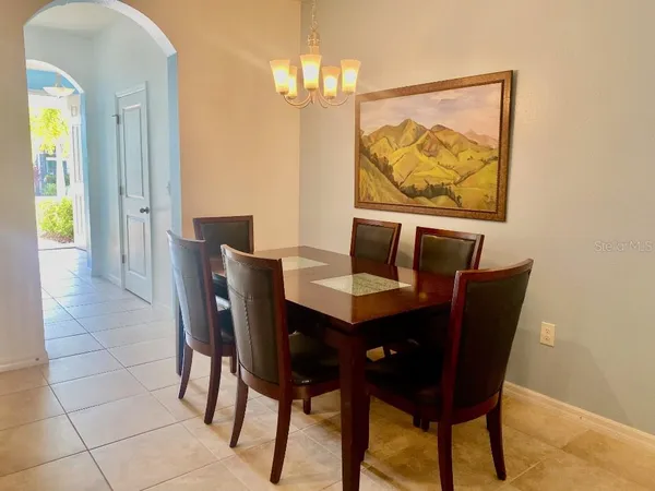 $2,500 | 8618 Palmer Park Circle, Sarasota, FL 34238