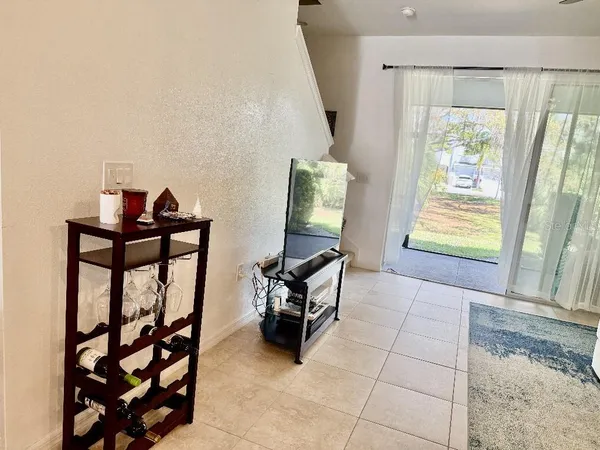 $2,500 | 8618 Palmer Park Circle, Sarasota, FL 34238