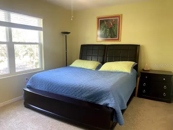 $2,500 | 8618 Palmer Park Circle, Sarasota, FL 34238