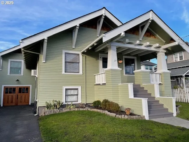 $549,900 | 270 Cowlitz Street, St. Helens, OR 97051