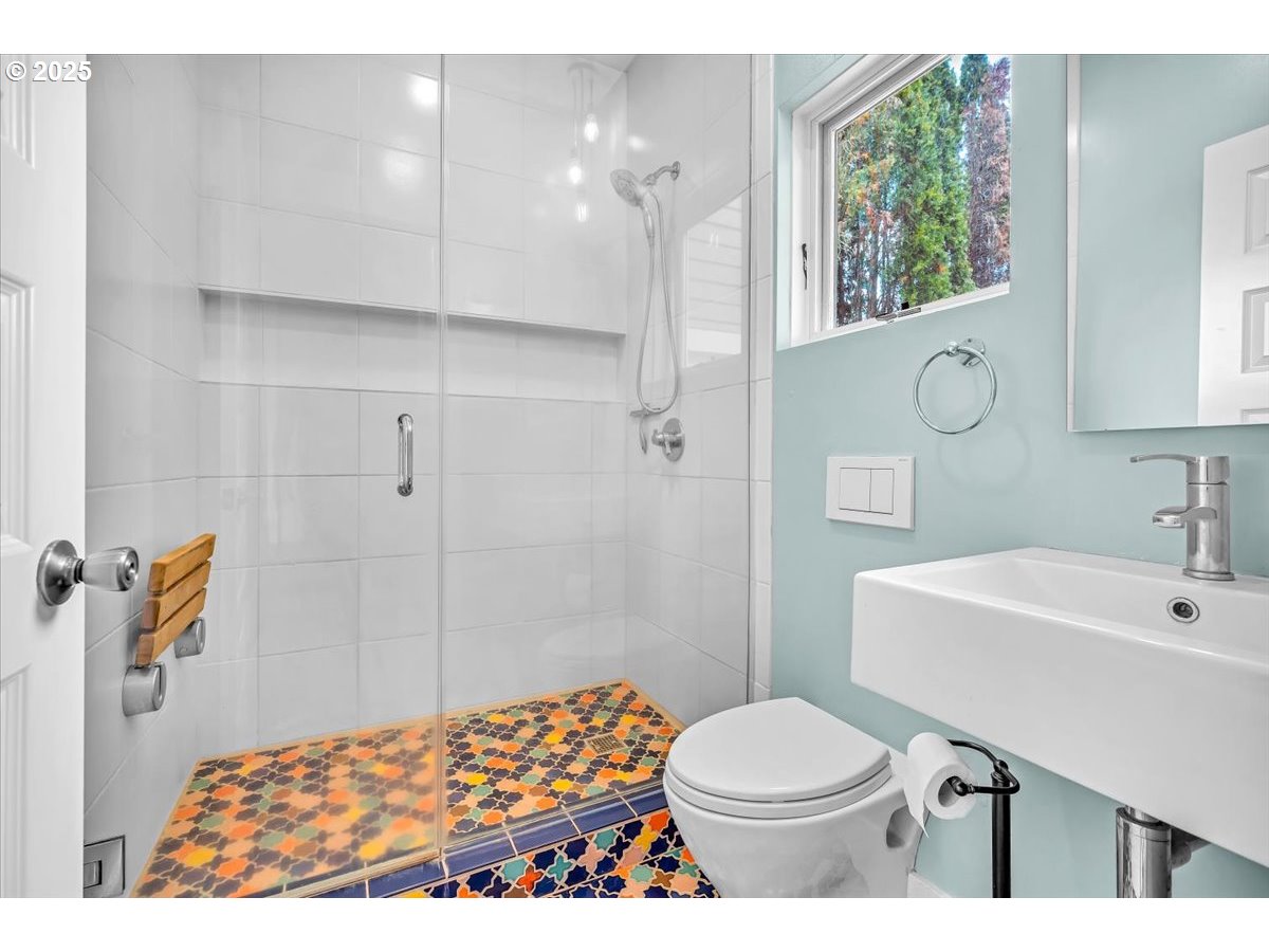 270 Cowlitz Street St. Helens, OR 97051 - Photo 26 of 42