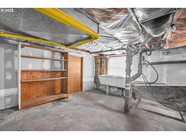 $549,900 | 270 Cowlitz Street, St. Helens, OR 97051