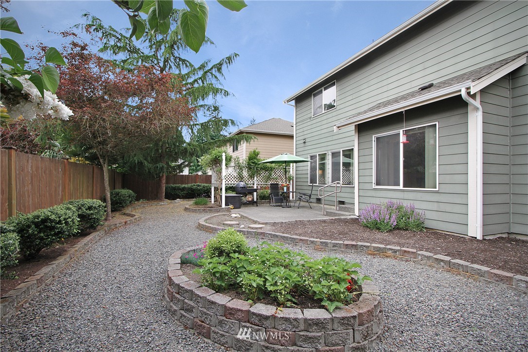 1016 Lawton Road Lynnwood, WA 98036 - Photo 19 of 21