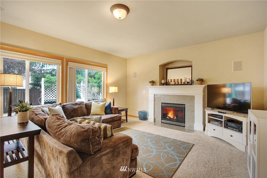 1016 Lawton Road Lynnwood, WA 98036 - Photo 6 of 21
