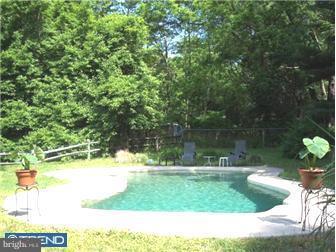 971 South Hunt Road Newtown Square, PA 19073 - Photo 11 of 12 Exterior Back