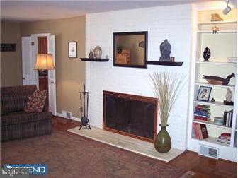 971 South Hunt Road Newtown Square, PA 19073 - Photo 3 of 12 Fireplace