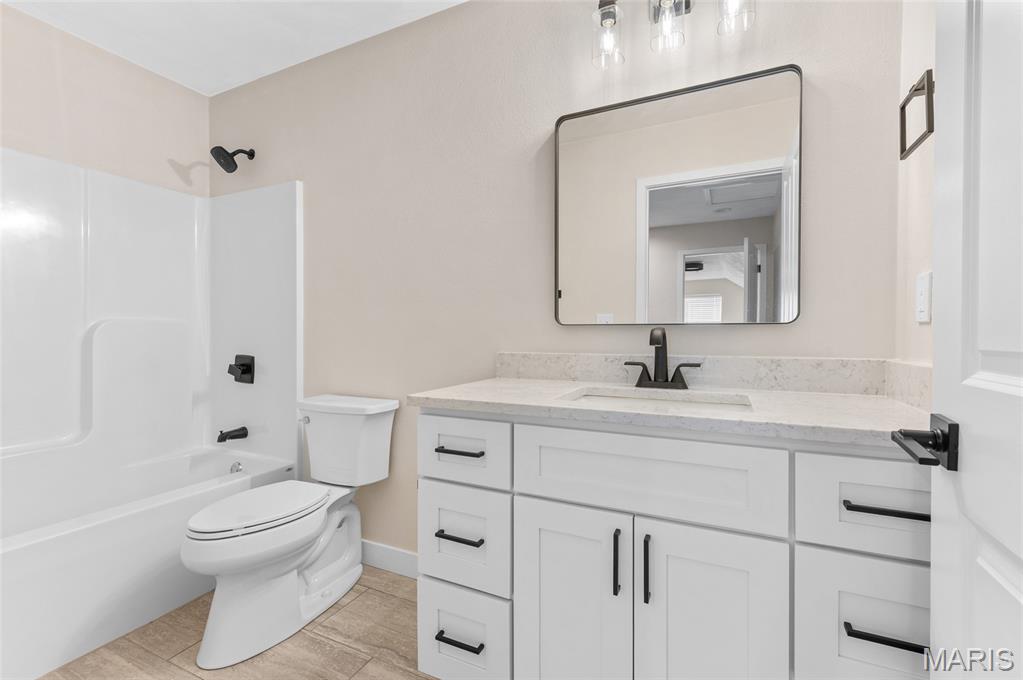 2237 Hunters Point Drive Granite City, IL 62040 - Photo 20 of 30