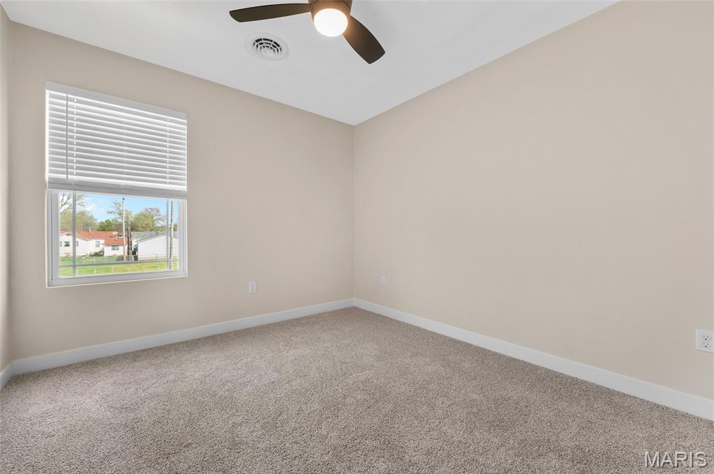 2237 Hunters Point Drive Granite City, IL 62040 - Photo 24 of 30
