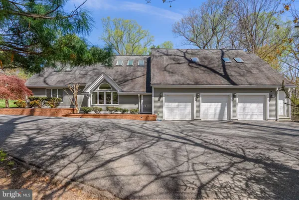 $1,300,000 | 18 Pinebark Court, Brinklow, MD 20862