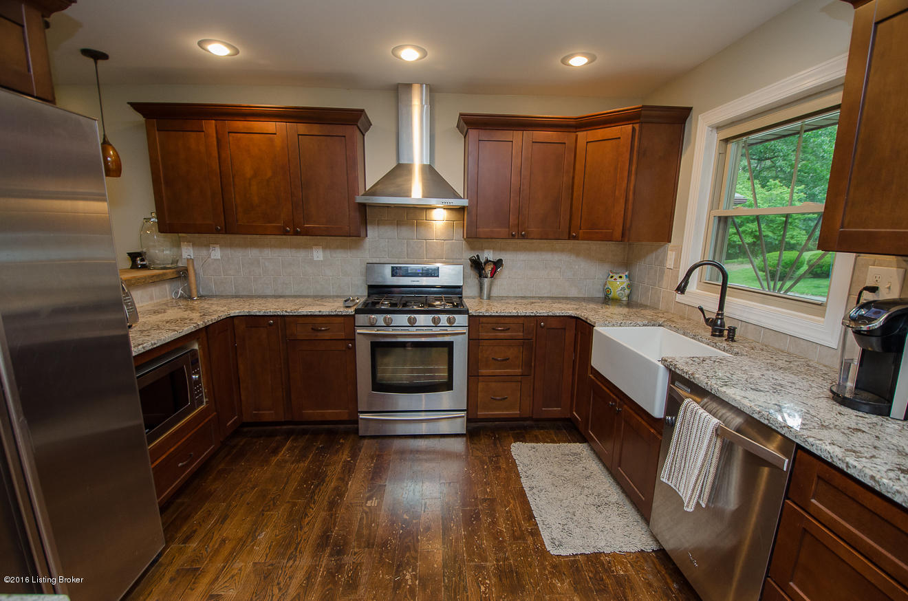4915 Chenoweth Run Road Louisville, KY 40299 - Photo 13 of 60 12