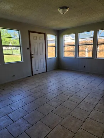 $1,500 | 903 North Page Street, Comanche, TX 76442