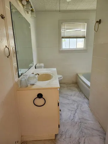 $1,500 | 903 North Page Street, Comanche, TX 76442