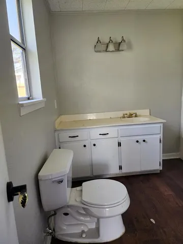 $1,500 | 903 North Page Street, Comanche, TX 76442