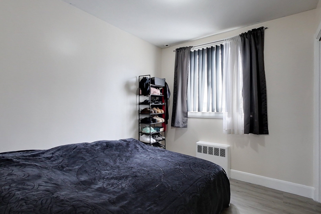 6 Danforth Street Lawrence, MA 01843 - Photo 18 of 33