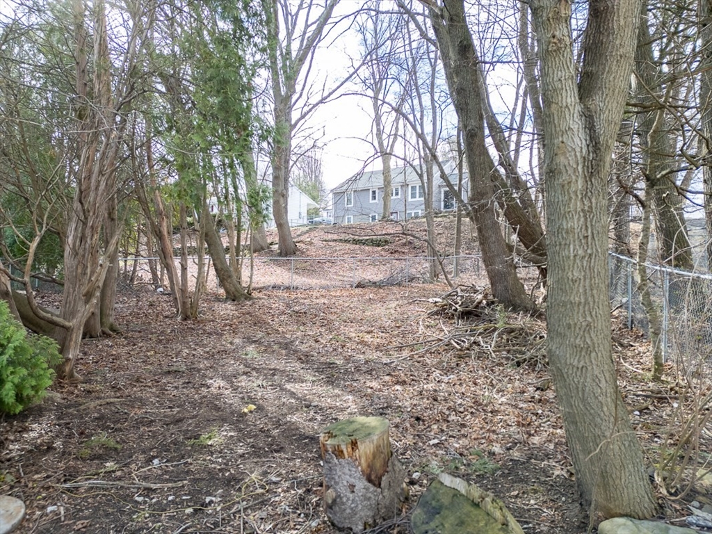 6 Danforth Street Lawrence, MA 01843 - Photo 26 of 33