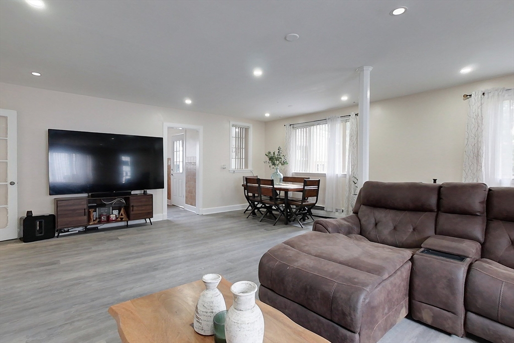 6 Danforth Street Lawrence, MA 01843 - Photo 10 of 33