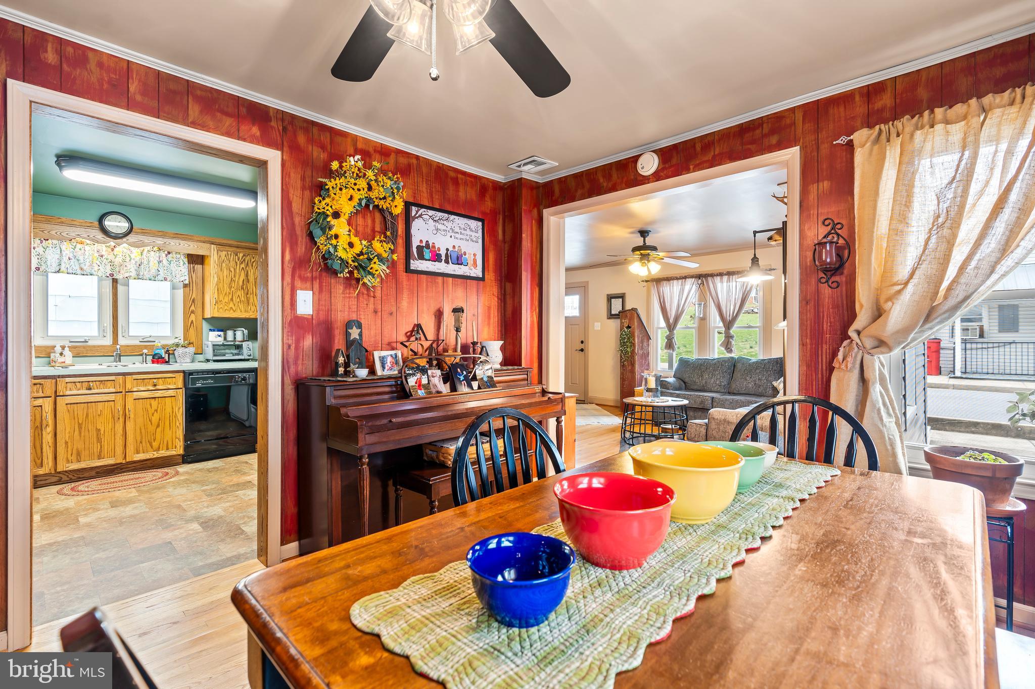 17 Martin Street Clear Spring, MD 21722 - Photo 12 of 34