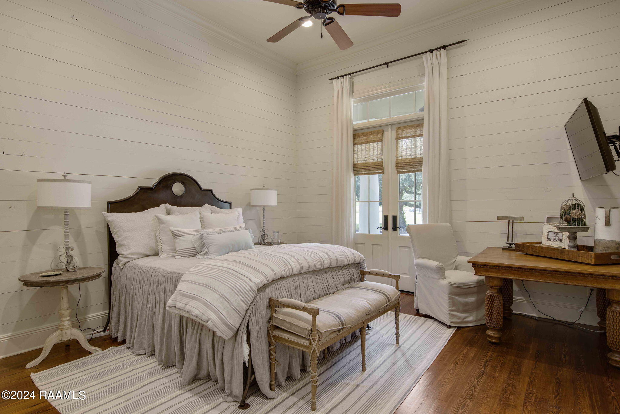335 Travailleur Road Lafayette, LA 70506 - Photo 28 of 46 Guest Suite