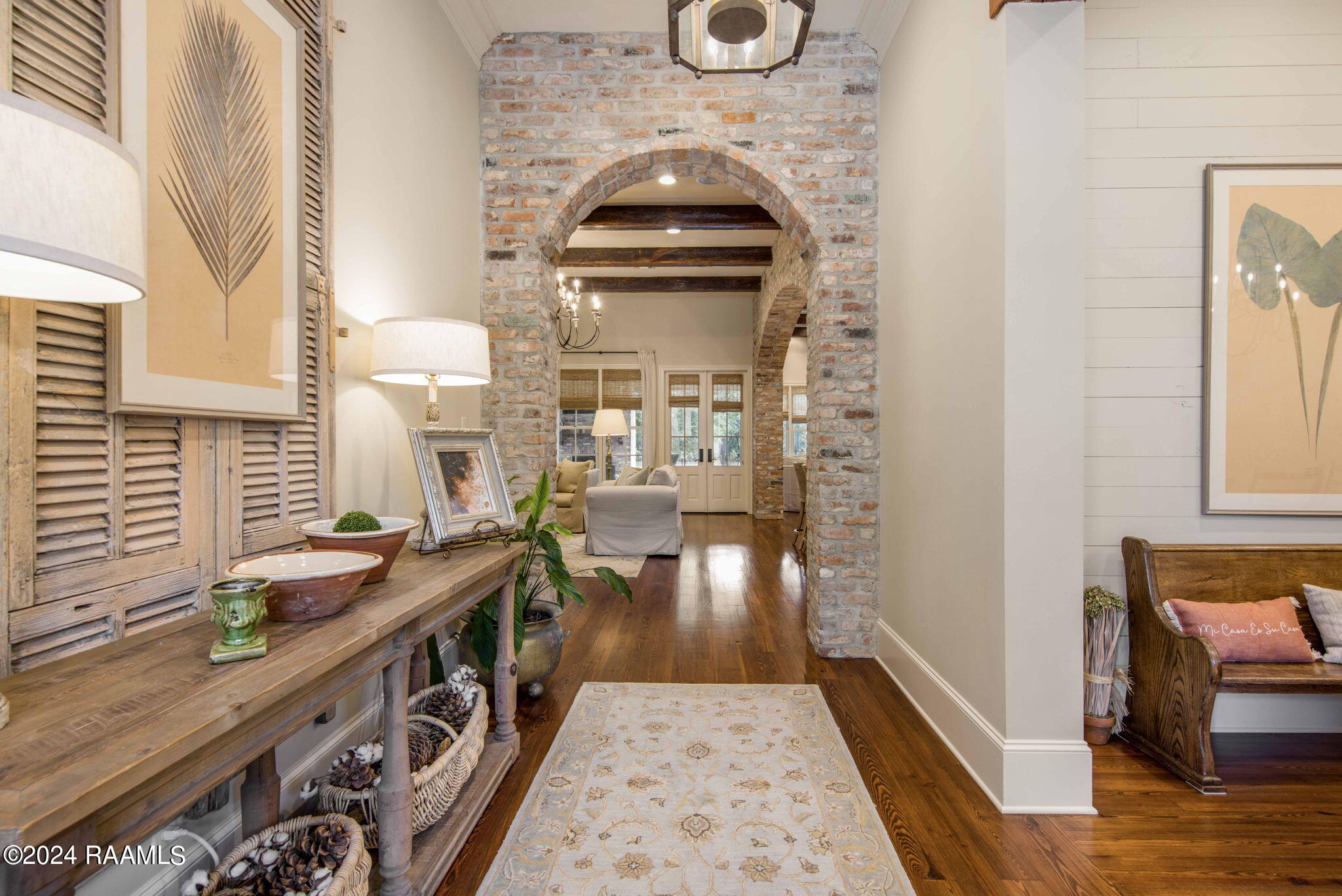 335 Travailleur Road Lafayette, LA 70506 - Photo 3 of 46 Foyer