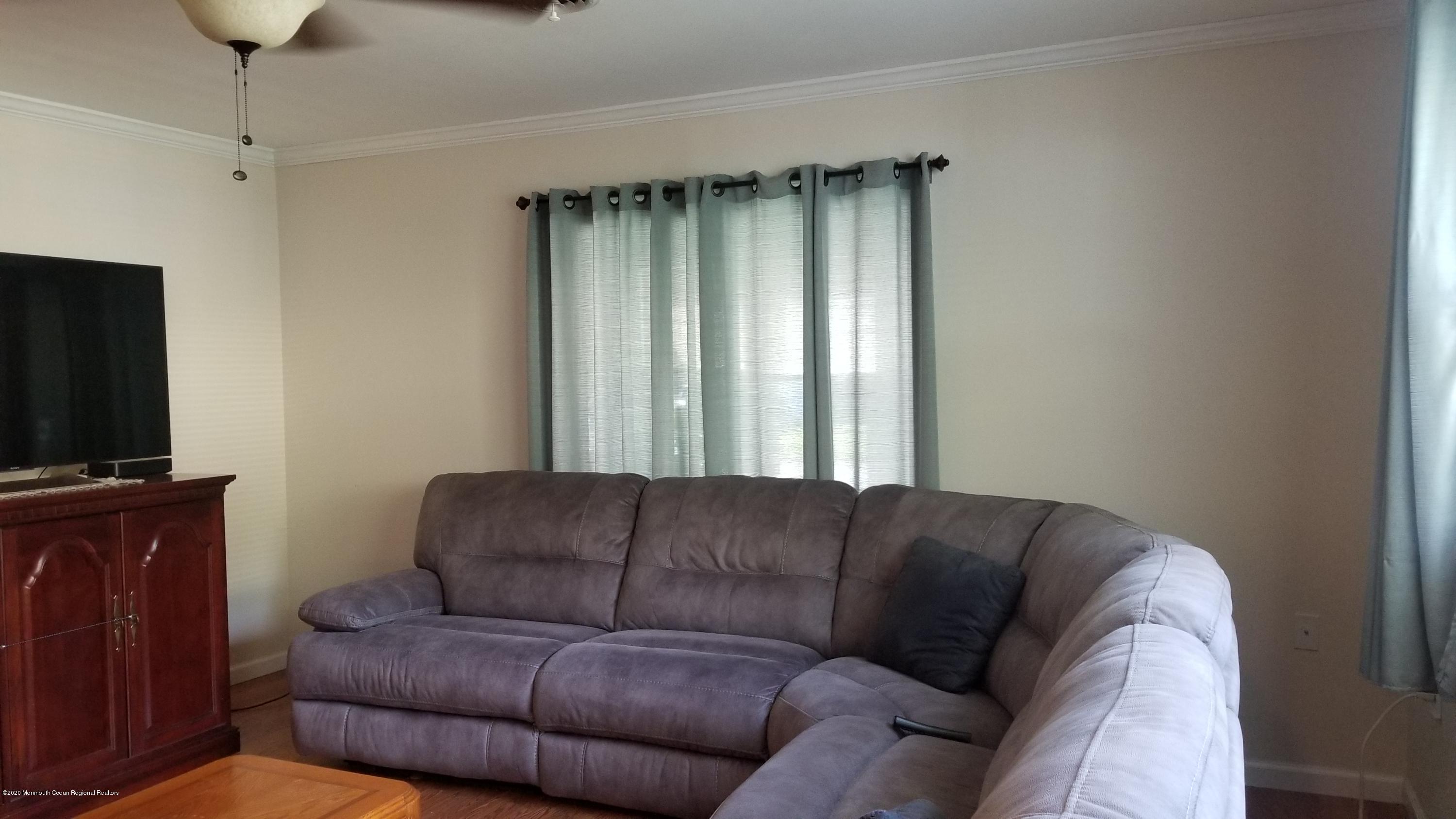 151 Sunset Road, Unit A Whiting, NJ 08759 - Photo 18 of 44 20200903_110015