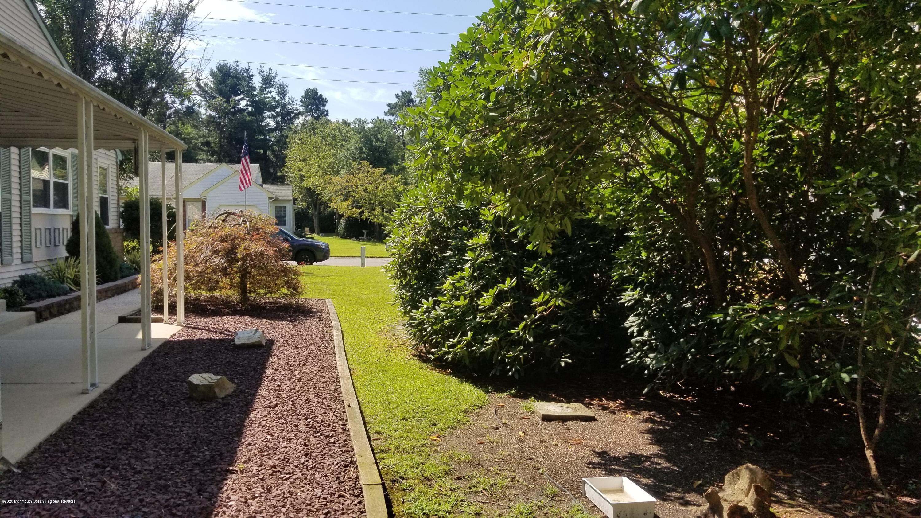 151 Sunset Road, Unit A Whiting, NJ 08759 - Photo 9 of 44 20200903_112327
