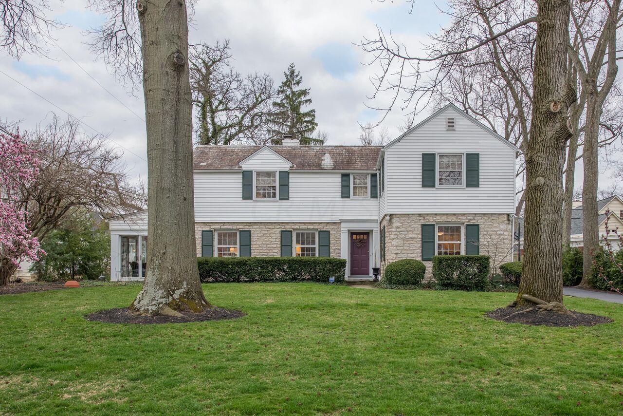 1760 Roxbury Road Columbus, OH 43212 - Photo 1 of 37