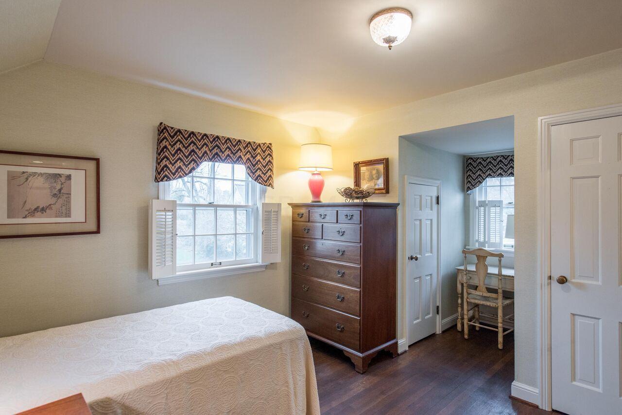 1760 Roxbury Road Columbus, OH 43212 - Photo 24 of 37