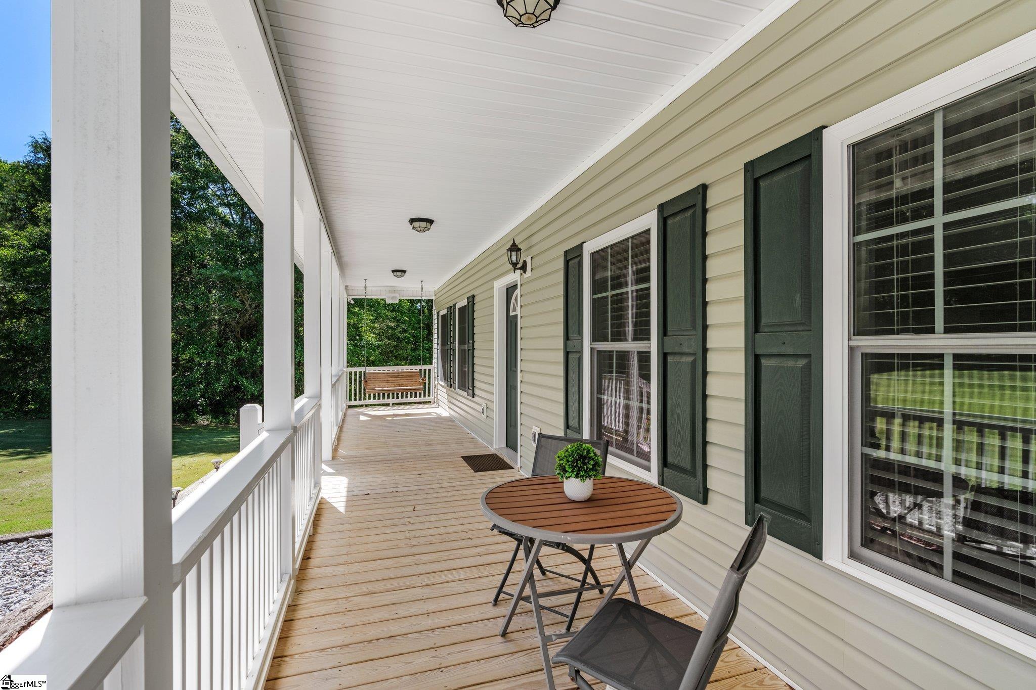 546 Dunklin Bridge Road Pelzer, SC 29669 - Photo 4 of 33