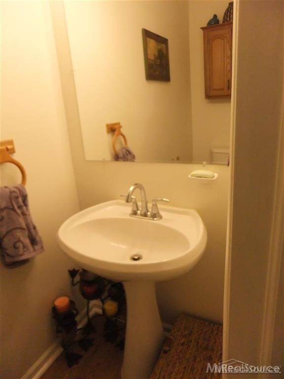 28297 Raleigh Crescent Chesterfield, MI 48051 - Photo 7 of 9