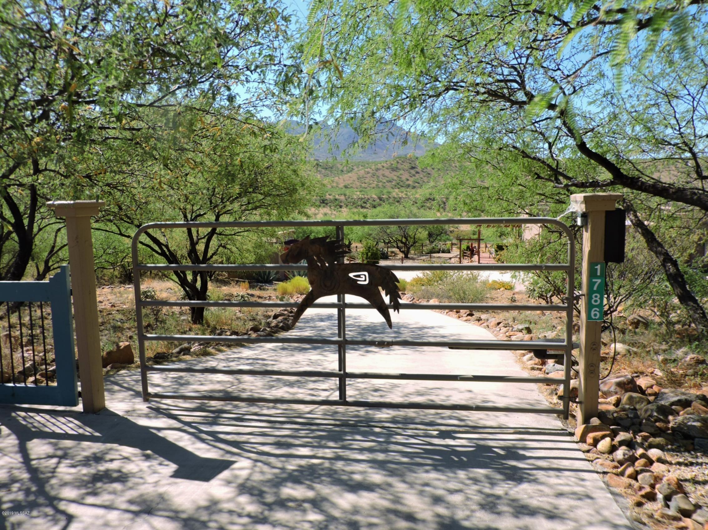 1786 Zimmer Court Rio Rico, AZ 85648 - Photo 2 of 42 a view of entryway