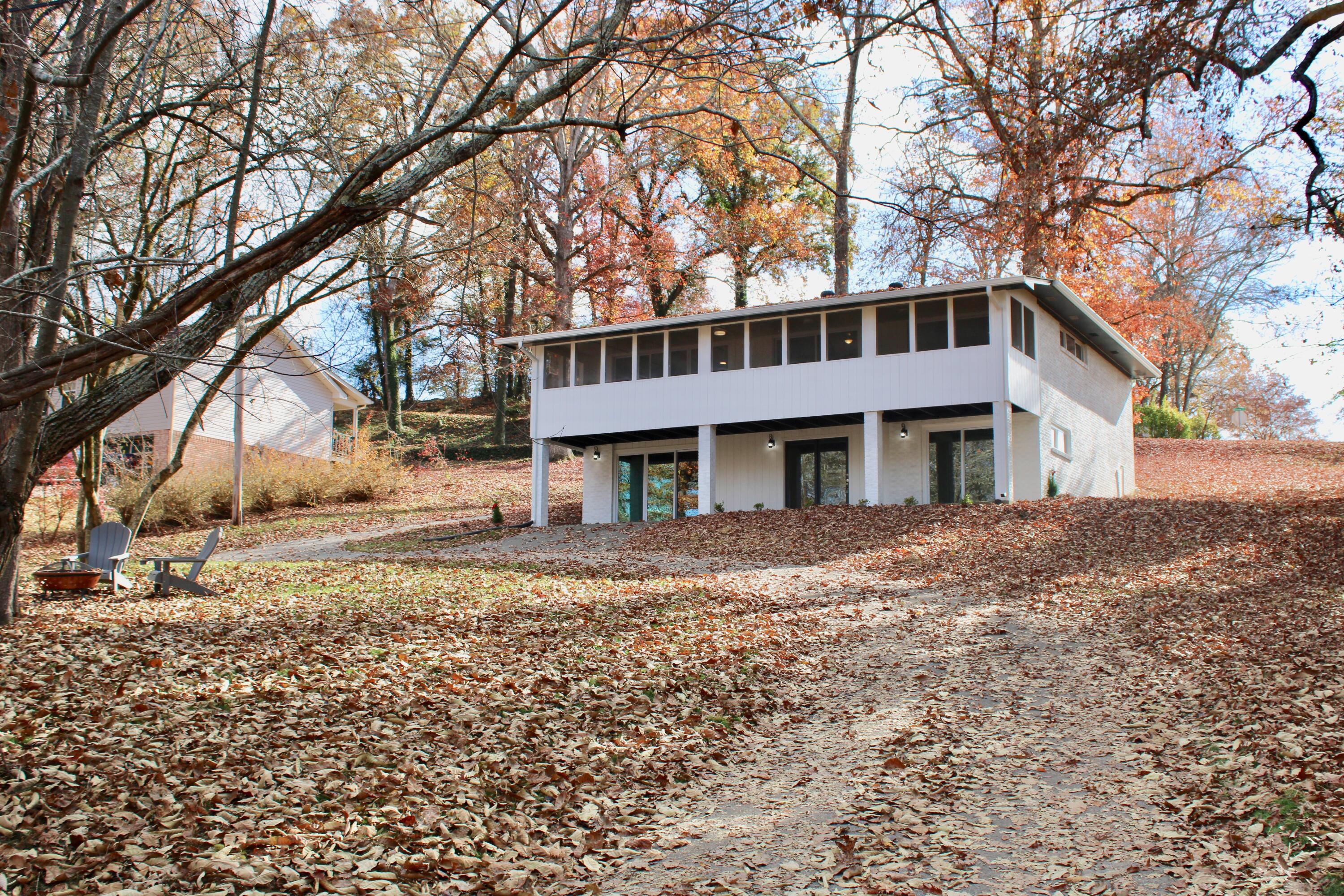 9413 Bayview Road Soddy Daisy, TN 37379 - Photo 2 of 32 IMG_1453