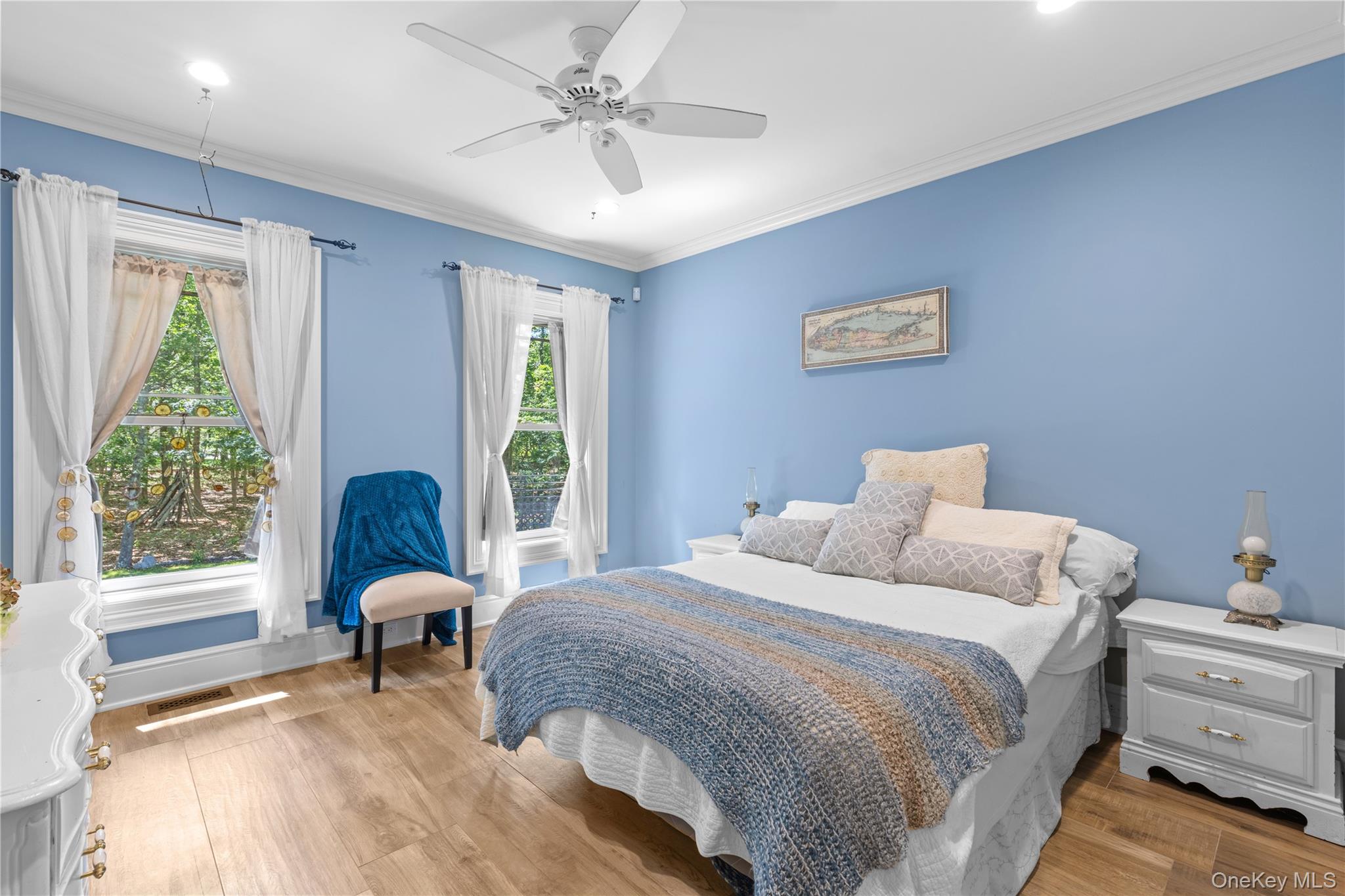 490 Wading River Road Manorville, NY 11949 - Photo 16 of 31 Gallery Image 16