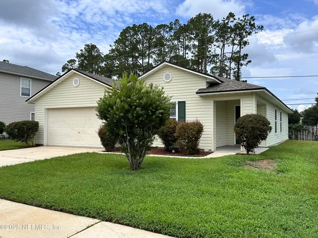 $1,550 | 2113 Fresco Drive, Middleburg, FL 32068