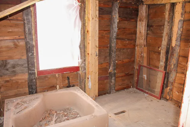 $119,000 | 211 Pleasant River Road, Milo, ME 04463