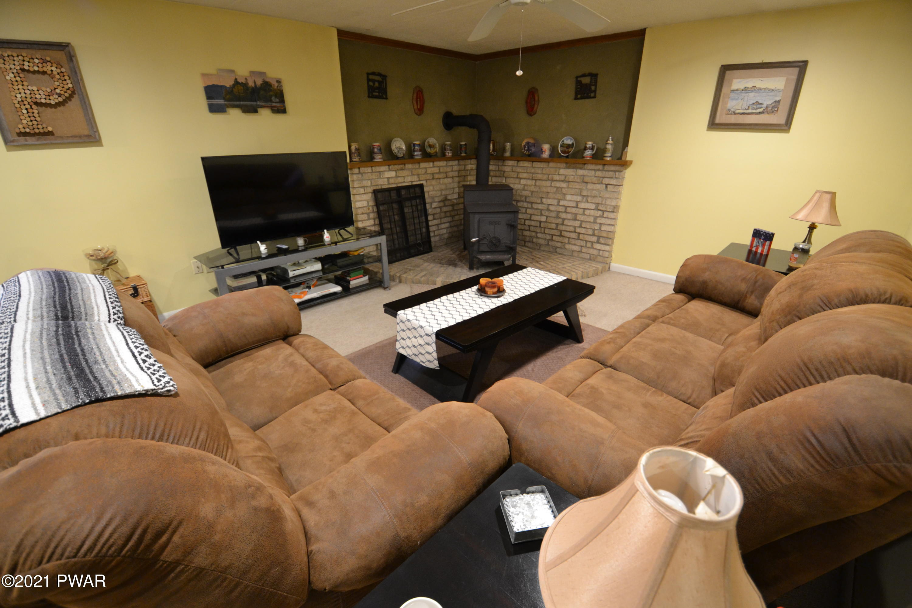 109 Roundhill Road Dingmans Ferry, PA 18328 - Photo 17 of 33 FINISHED BASEMENT