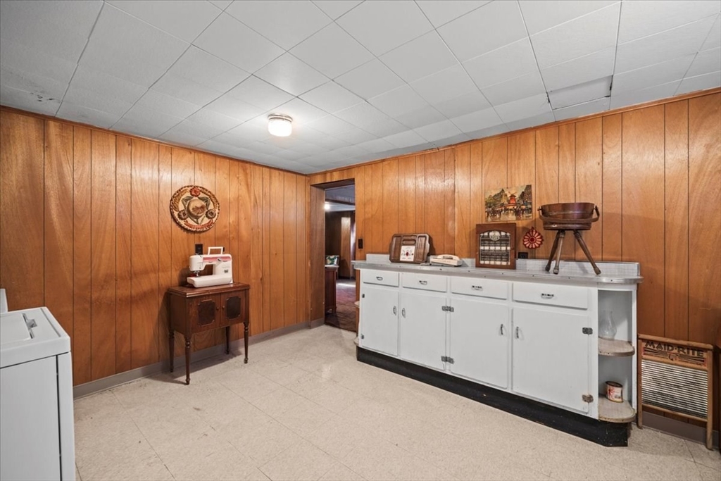 110 Randall Road Revere, MA 02151 - Photo 35 of 39 Gallery Image 35