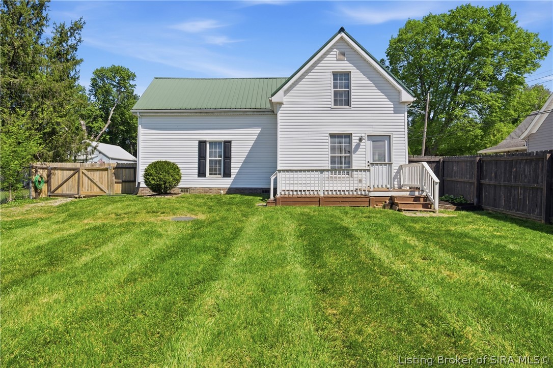 9175 Walnut Street Georgetown, IN 47122 - Photo 4 of 40
