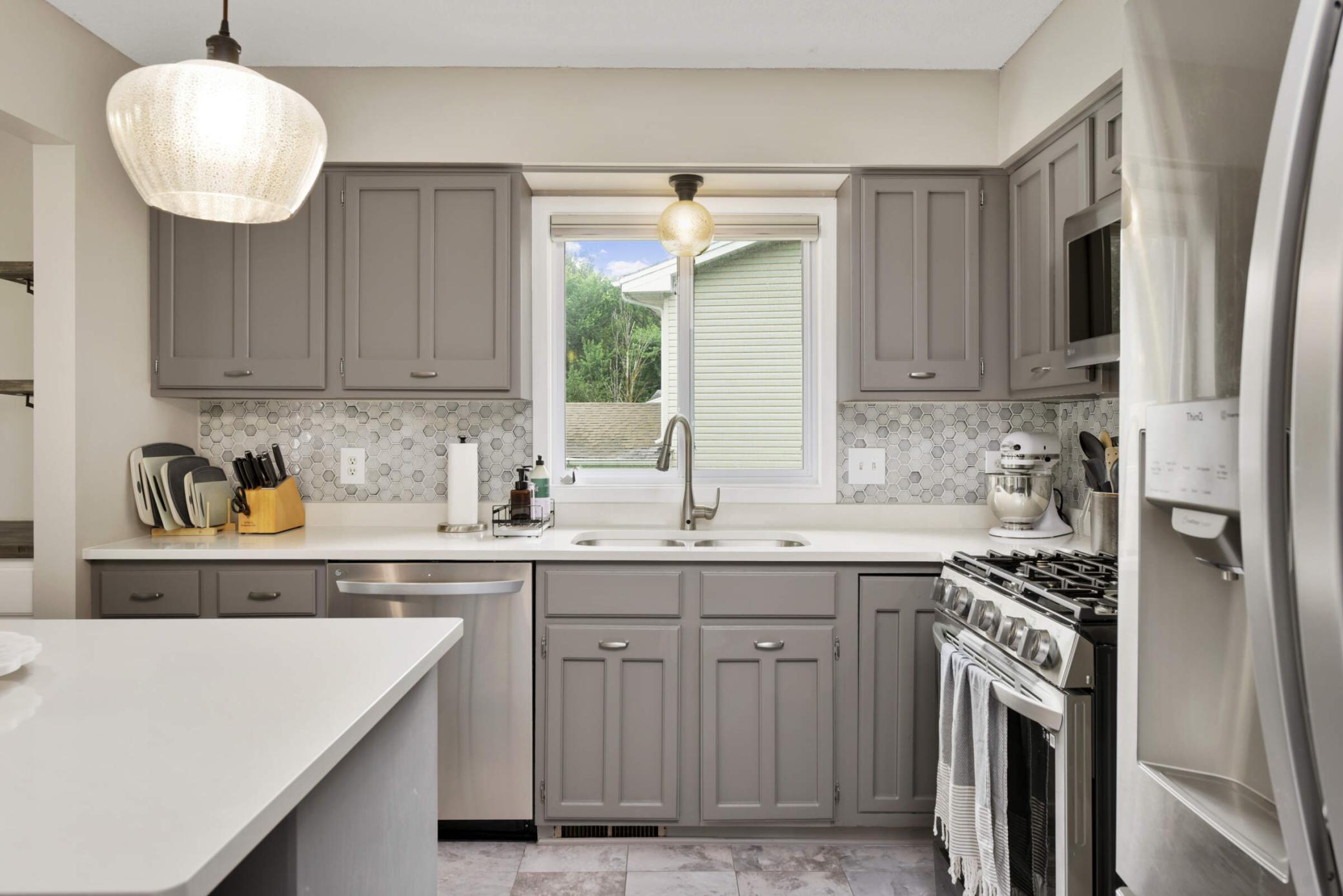 8920 Darnel Road Eden Prairie, MN 55347 - Photo 15 of 46