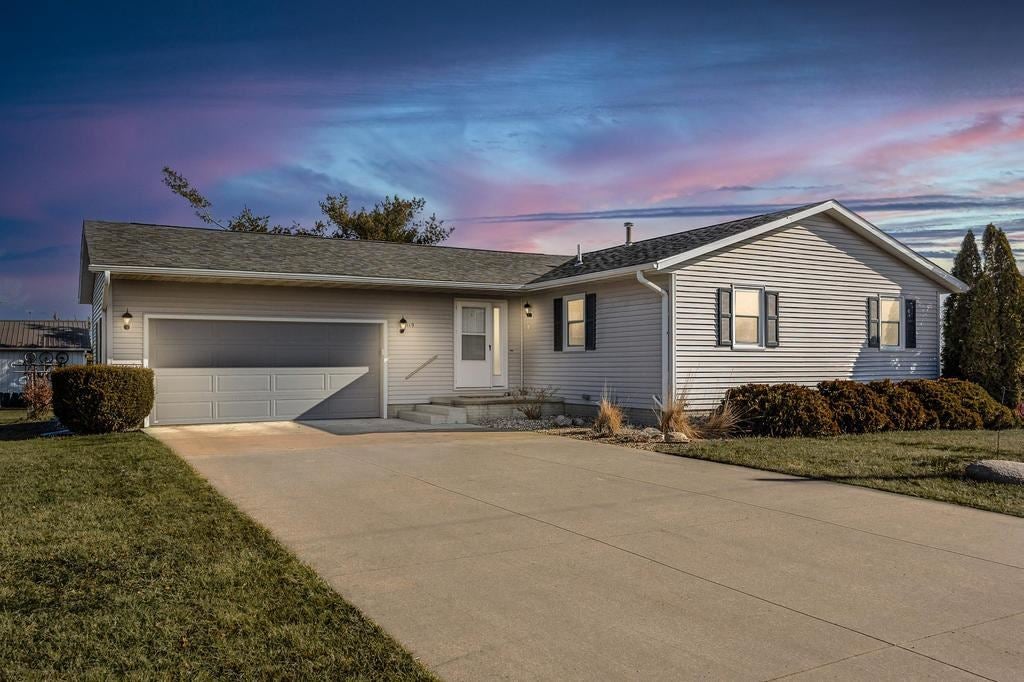 119 Autumn Street Shellsburg, IA 52332 - Photo 1 of 42 Gallery Image 1