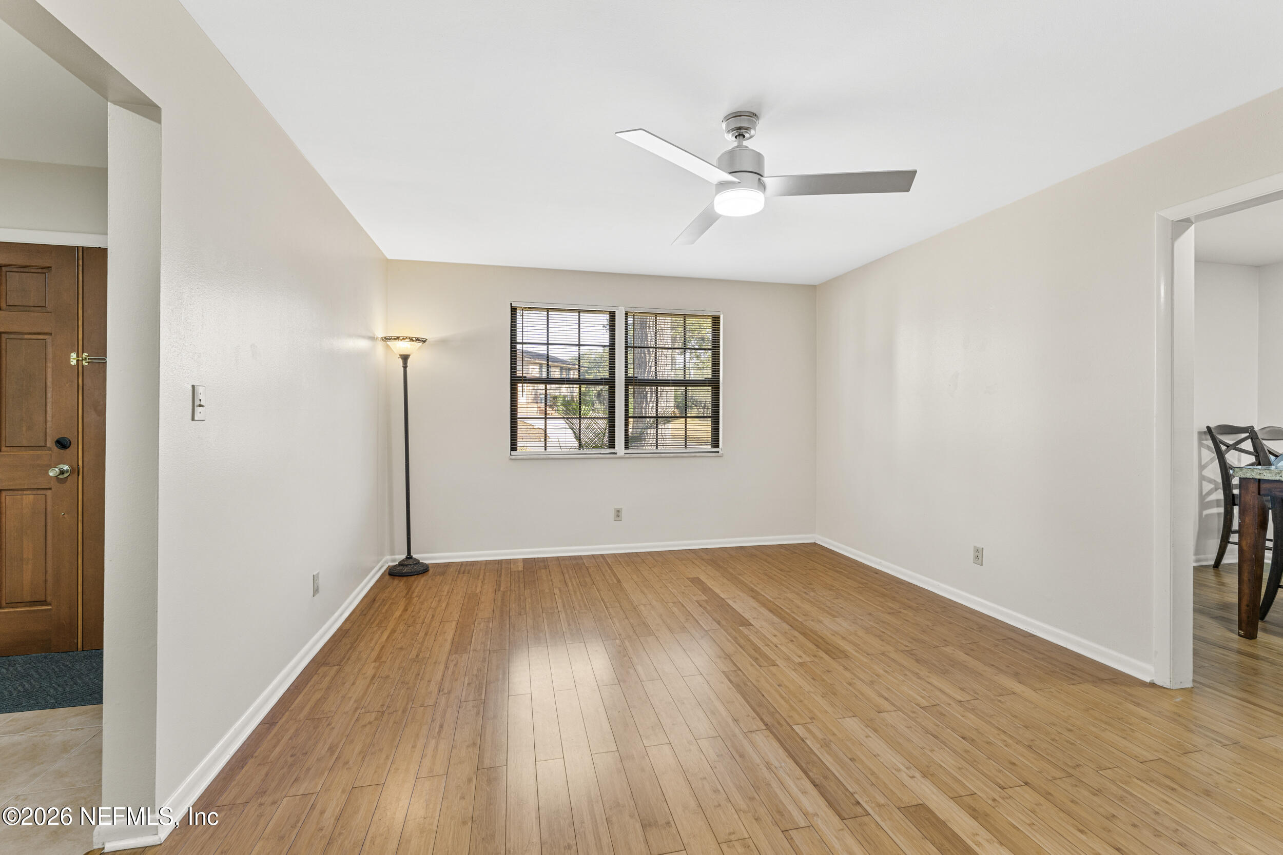 11788 Jocelyn Road Jacksonville, FL 32225 - Photo 7 of 30 Living Room